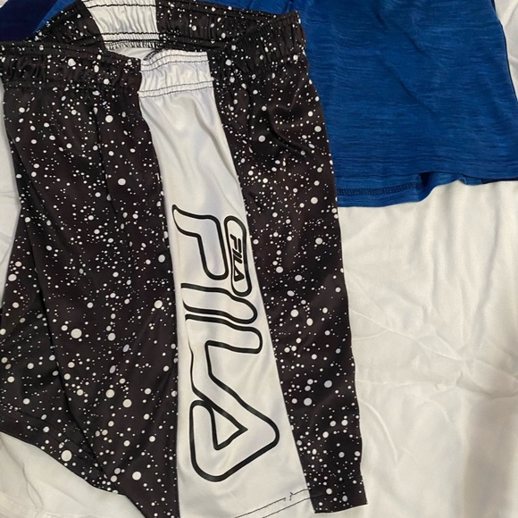 Bundle of boys athletic shorts - Picture 4 of 4